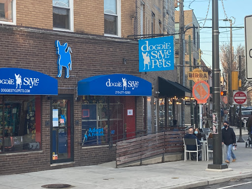 Pet Supply Store «Dogge Style Pets Passyunk», reviews and photos, 1700 E Passyunk Ave, Philadelphia, PA 19148, USA