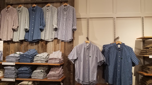 Shopping Mall «The Promenade Shops at Evergreen Walk», reviews and photos, 501 Evergreen Way #503, South Windsor, CT 06074, USA