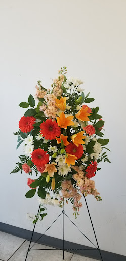 Florist «Liz Lee Flowers | Wedding Flowers, Flowers and Gifts», reviews and photos, 1306 S Milwaukee Ave, Vernon Hills, IL 60061, USA