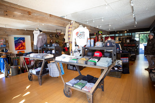 Clothing Store «Troy Lee Designs», reviews and photos, 380 Glenneyre St, Laguna Beach, CA 92651, USA