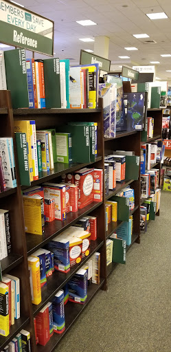 Book Store «Barnes & Noble», reviews and photos, 10280 Midtown Pkwy, Jacksonville, FL 32246, USA