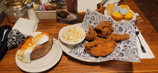 American Restaurant «Cracker Barrel Old Country Store», reviews and photos, 1240 NJ-73, Mt Laurel, NJ 08054, USA
