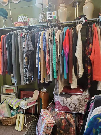Consignment Shop «Cluttered Closet», reviews and photos, 742 S Beech St, Syracuse, NY 13210, USA