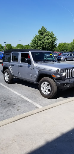 Chrysler Dealer «Brown Daub Dodge Chrysler Jeep Ram», reviews and photos, 7720 Beth Bath Pike, Bath, PA 18014, USA