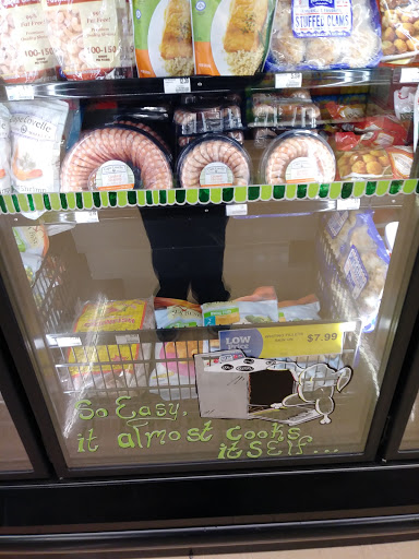 Supermarket «Food City», reviews and photos, 1317 Virginia Ave, Bristol, TN 37620, USA