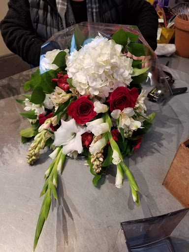 Florist «Blossoms Flower Shop», reviews and photos, 147 E Sailer Dr, San Mateo, CA 94403, USA