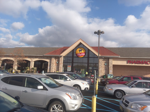 Grocery Store «ShopRite», reviews and photos, 435 Elizabeth Ave, Somerset, NJ 08873, USA