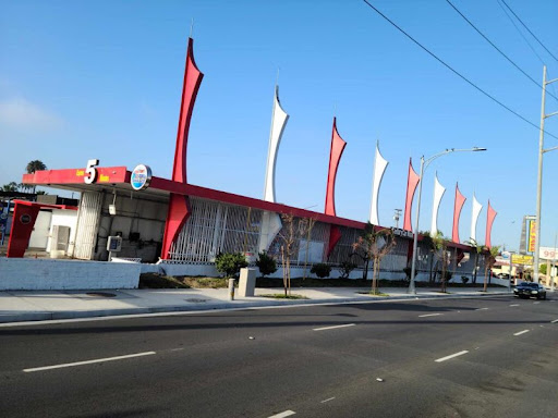 Car Wash «Century Car Wash», reviews and photos, 4700 W Century Blvd, Inglewood, CA 90304, USA