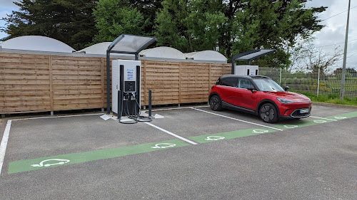 ChargeGuru Charging Station à Trignac