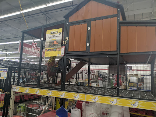 Home Improvement Store «Tractor Supply Co.», reviews and photos, 200 West Marketplace Drive, Bennett, CO 80102, USA