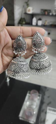 Kaur's Boutique - Jewelry