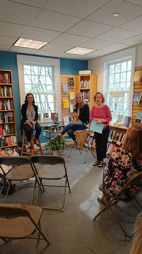 Norwich Bookstore, 291 S Main St, Norwich, VT 05055, USA, 