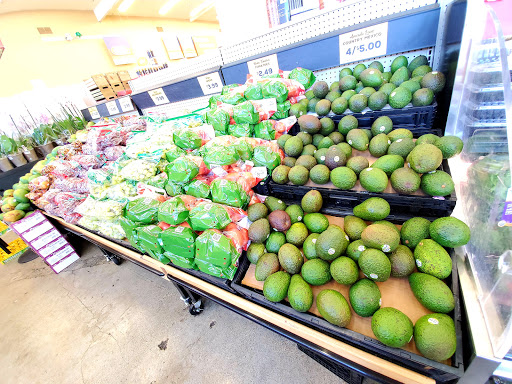Grocery Store «Grocery Outlet Bargain Market», reviews and photos, 2079 23rd St, San Pablo, CA 94806, USA