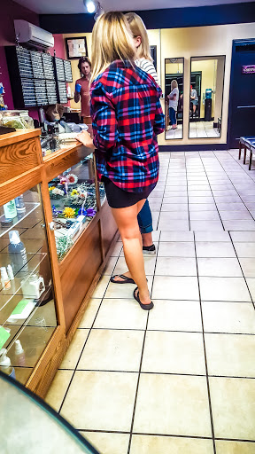 Tattoo Shop «High Priestess Piercing & Tattoo», reviews and photos, 525 E 13th Ave, Eugene, OR 97401, USA