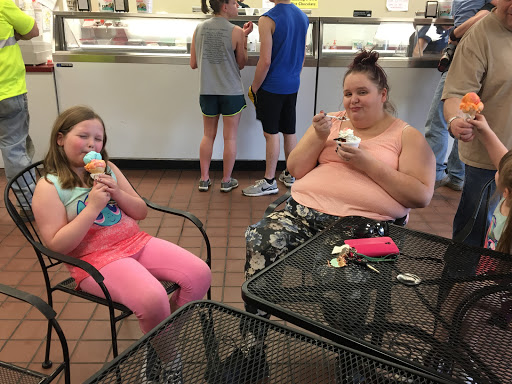 Ice Cream Shop «Manning Farm Dairy-West», reviews and photos, 409 N Main Ave, Scranton, PA 18504, USA
