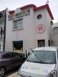 GROOMERS sede Jorge Chavez Miraflores