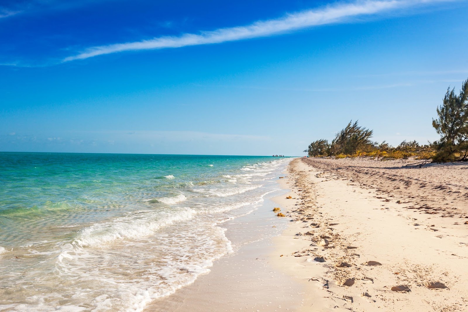 Photo de Plage du complexe Northwest Point Resort avec droit et long