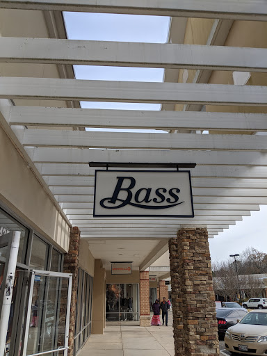 Shopping Mall «Queenstown Premium Outlets», reviews and photos, 441 Outlet Center Dr, Queenstown, MD 21658, USA