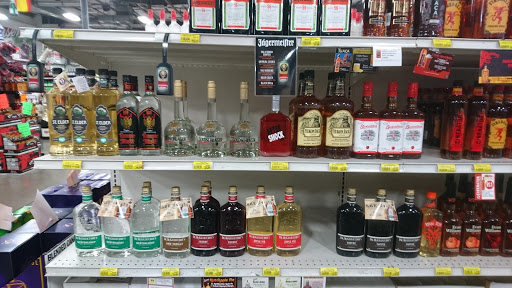 Liquor Store «Springs Liquor Outlet», reviews and photos, 6010 Carefree Cir N, Colorado Springs, CO 80922, USA