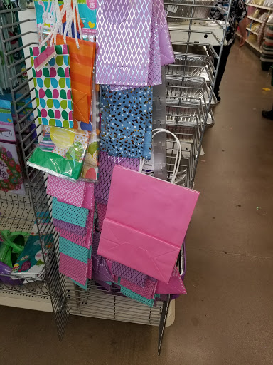 Shopping Mall «Shops at Vineyard Village», reviews and photos, 2800 Texas 121 Business, Euless, TX 76039, USA