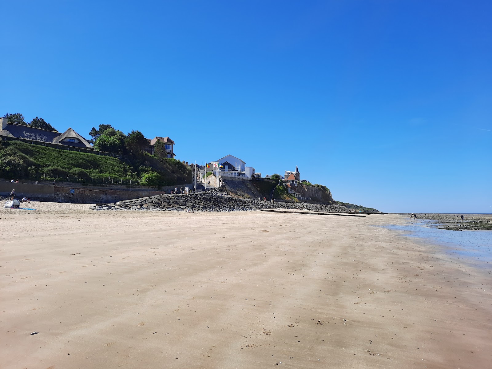 Foto von Villerville Strand wilde gegend