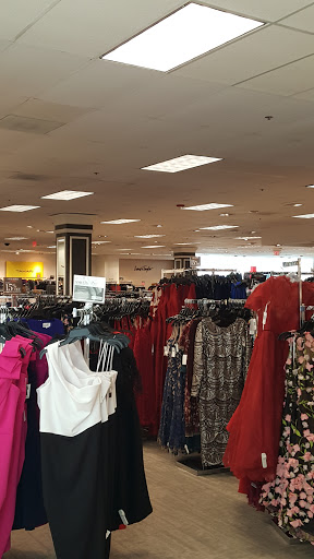 Department Store «Lord & Taylor», reviews and photos, 760 Boylston St, Boston, MA 02199, USA