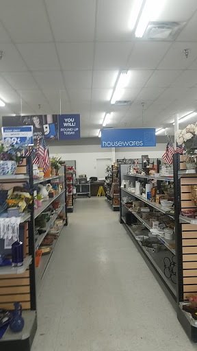 Thrift Store «Goodwill Arvada - Wadsworth», reviews and photos, 7547 W 80th Ave, Arvada, CO 80003, USA