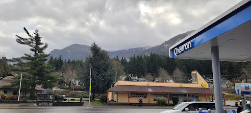 Grocery Store «Columbia Market», reviews and photos, 450 Wa Na Pa St, Cascade Locks, OR 97014, USA