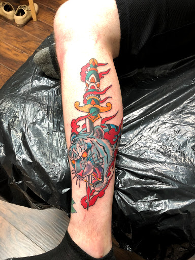 Find is a hand tattoo a bad idea for your next unique tattoo in Jacksonville at Idle Hands Tattoo Co.