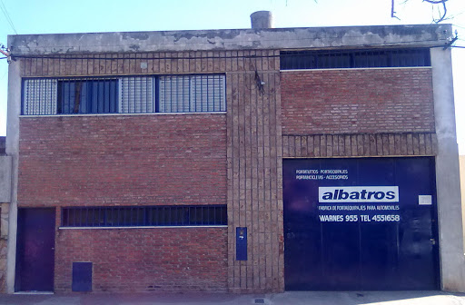 Albatros Fabrica de Portaequipajes para Automoviles
