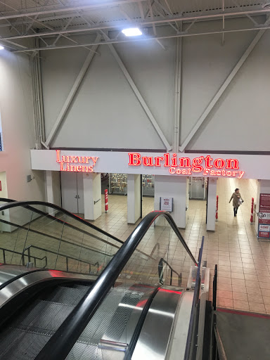 Clothing Store «Burlington Coat Factory», reviews and photos, 22835 Victory Blvd, West Hills, CA 91307, USA