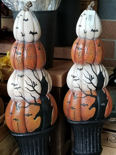 Shopping Mall «The Shops at Stonewall», reviews and photos, 8297 Stonewall Shops Square, Gainesville, VA 20155, USA