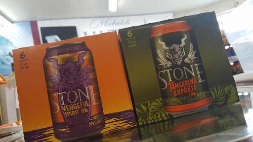 Liquor Store «Royal Oaks Liquors», reviews and photos, 511 N 1st Ave, Arcadia, CA 91006, USA