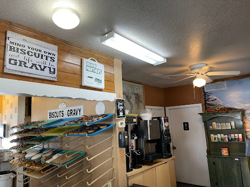 Donut Shop «Donut Mill», reviews and photos, 310 E Midland Ave, Woodland Park, CO 80863, USA