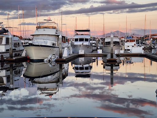 Pier 32 Marina image