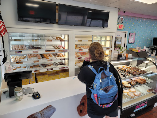 Donut Shop «Donut Connection», reviews and photos, 1037 1st Ave E, Shakopee, MN 55379, USA