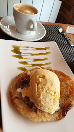 Tarte aux pommes du Restaurant coréen 아모 amo à Paris - n°1