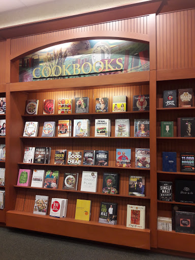 Book Store «Barnes & Noble», reviews and photos, 175 Glastonbury Blvd, Glastonbury, CT 06033, USA