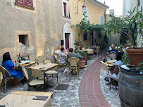 Atmosphère du Restaurant italien La Taverne d'Antan à Eze - n°10