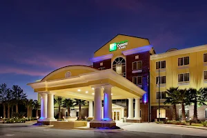 Holiday Inn Express & Suites Crestview South I-10, an IHG Hotel image