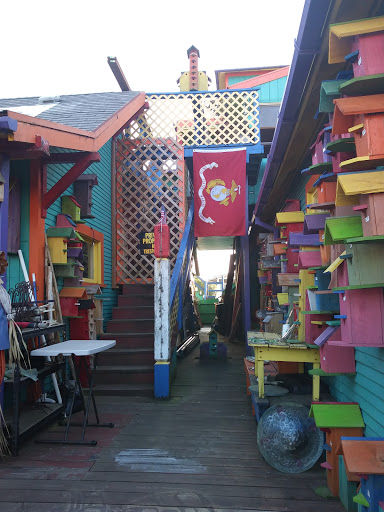 Grocery Store «Rockaway Beach Market», reviews and photos, 208 S Anchor St, Rockaway Beach, OR 97136, USA