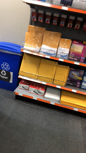 Print Shop «FedEx Office Print & Ship Center», reviews and photos, 31-46 Steinway St, Astoria, NY 11103, USA