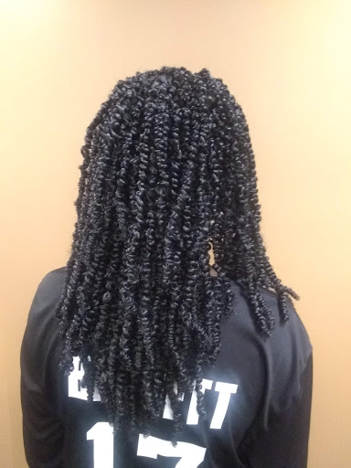 Beauty Salon «Sola Salon Studios», reviews and photos, 6994 Heisley Rd, Mentor, OH 44060, USA