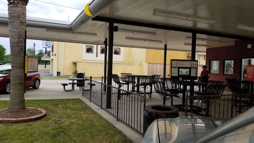 Sonic Drive-In 70003