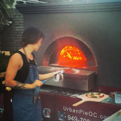 Pizza Restaurant «Urban Pie Los Angeles», reviews and photos, 4528 E Washington Blvd, Commerce, CA 90040, USA