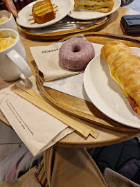 Plats et boissons du Restaurant servant le petit-déjeuner Starbucks à Lyon - n°11