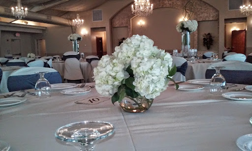 Florist «Westgate Flower & Plant Shop», reviews and photos, 841 S Oak Park Ave, Oak Park, IL 60304, USA