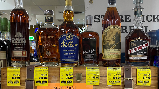 Liquor Store «Liquor Locker», reviews and photos, 1740 Dual Hwy, Hagerstown, MD 21740, USA