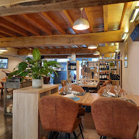 Atmosphère du Restaurant Le Petit Caboulot à L'Isle Saint-Georges en Gironde prés de Bordeaux (33) - n°2