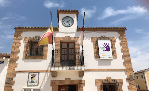 Ayuntamiento de Azután. Pl. de España, 10, 28008 Azután, Toledo, España